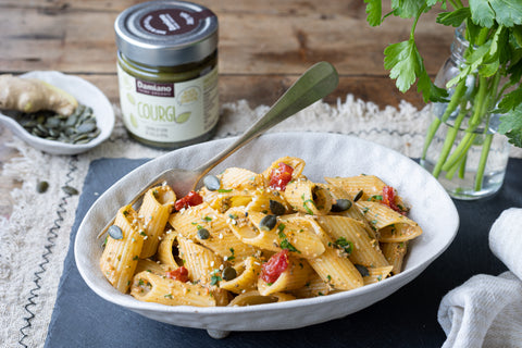 Recette image Mezze penne al pesto all'orientale con Courgi