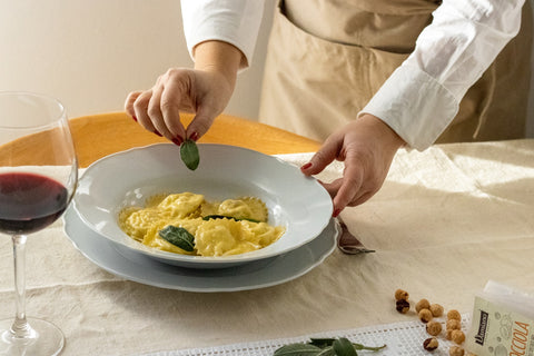 Recette image Ravioli con ricotta e nocciole tostate