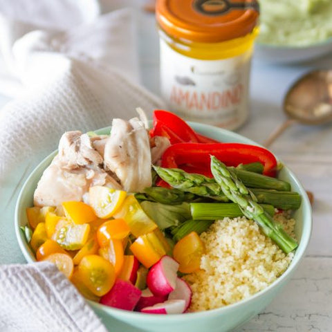 Immagine della ricetta Budda bowl con pollo, couscous e verdure estive