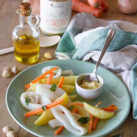 Recette image Insalata di calamari e patate con maionese veg al pistacchio