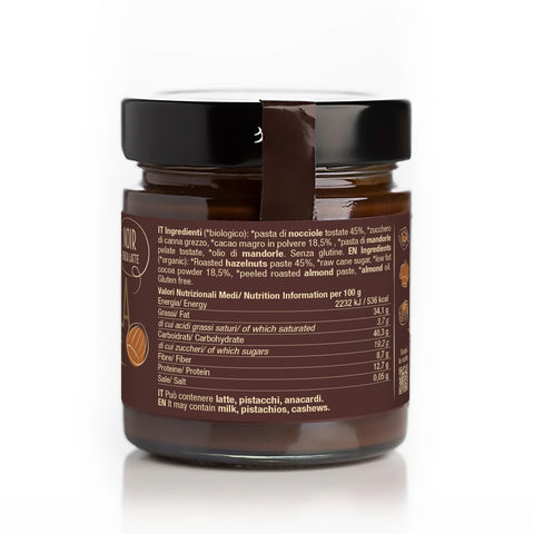 Ingredienti e informazioni nutrizionali del prodotto. Allergeni: nocciole, mandorle, latte, pistacchi, anacardi.